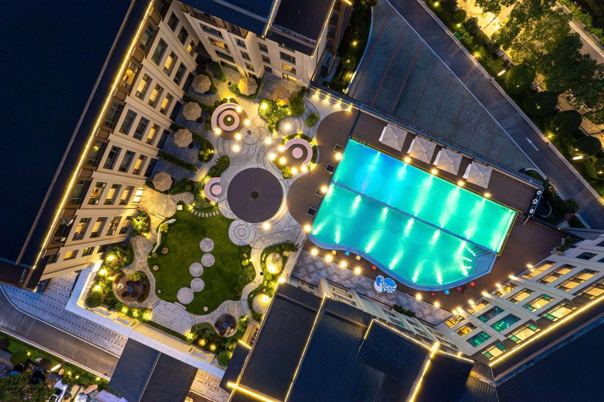 Wyndham Zhangjiajie Wulingyuan Екстериор снимка